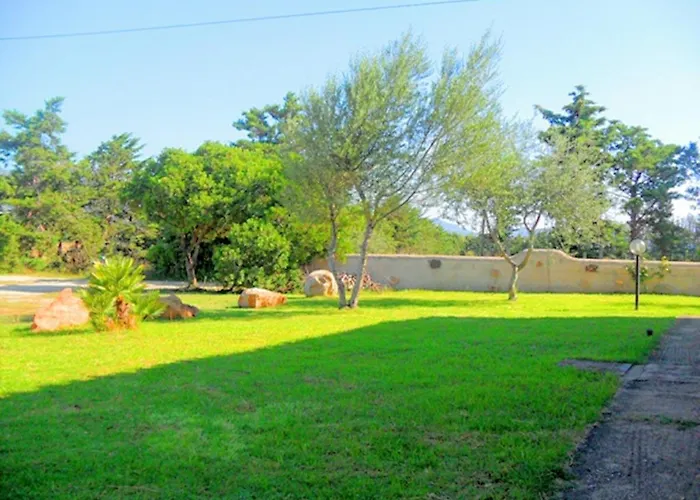 Re - Osala - 800 M Dal Mare *